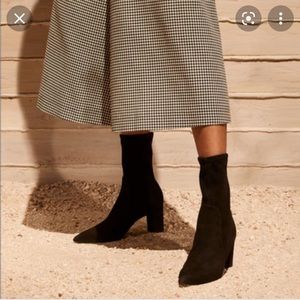 Stuart Weitzman Landry 75 boots in black suede